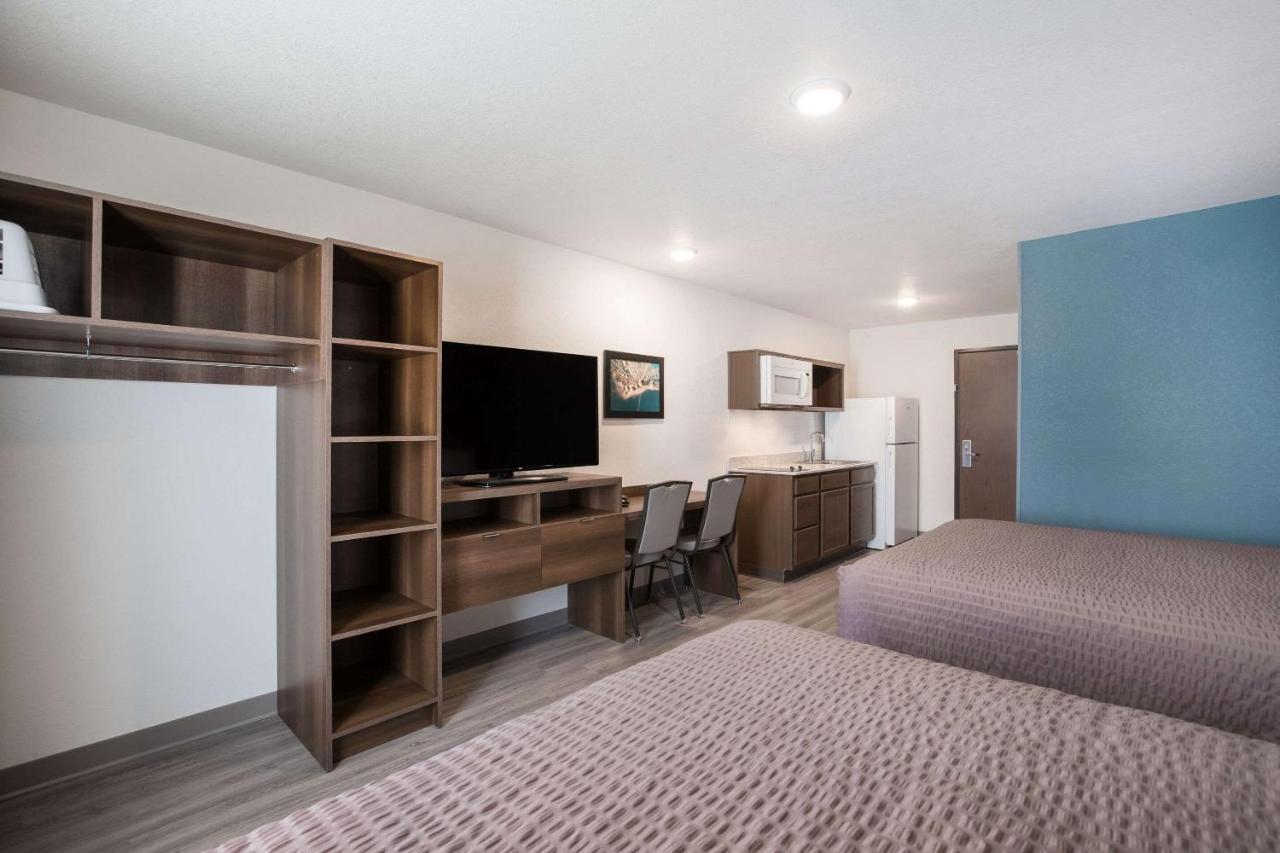 Woodspring Suites Detroit Madison Heights Zewnętrze zdjęcie